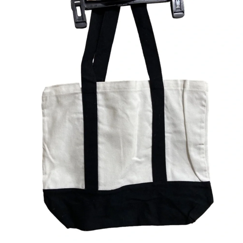 New canvas tote bag